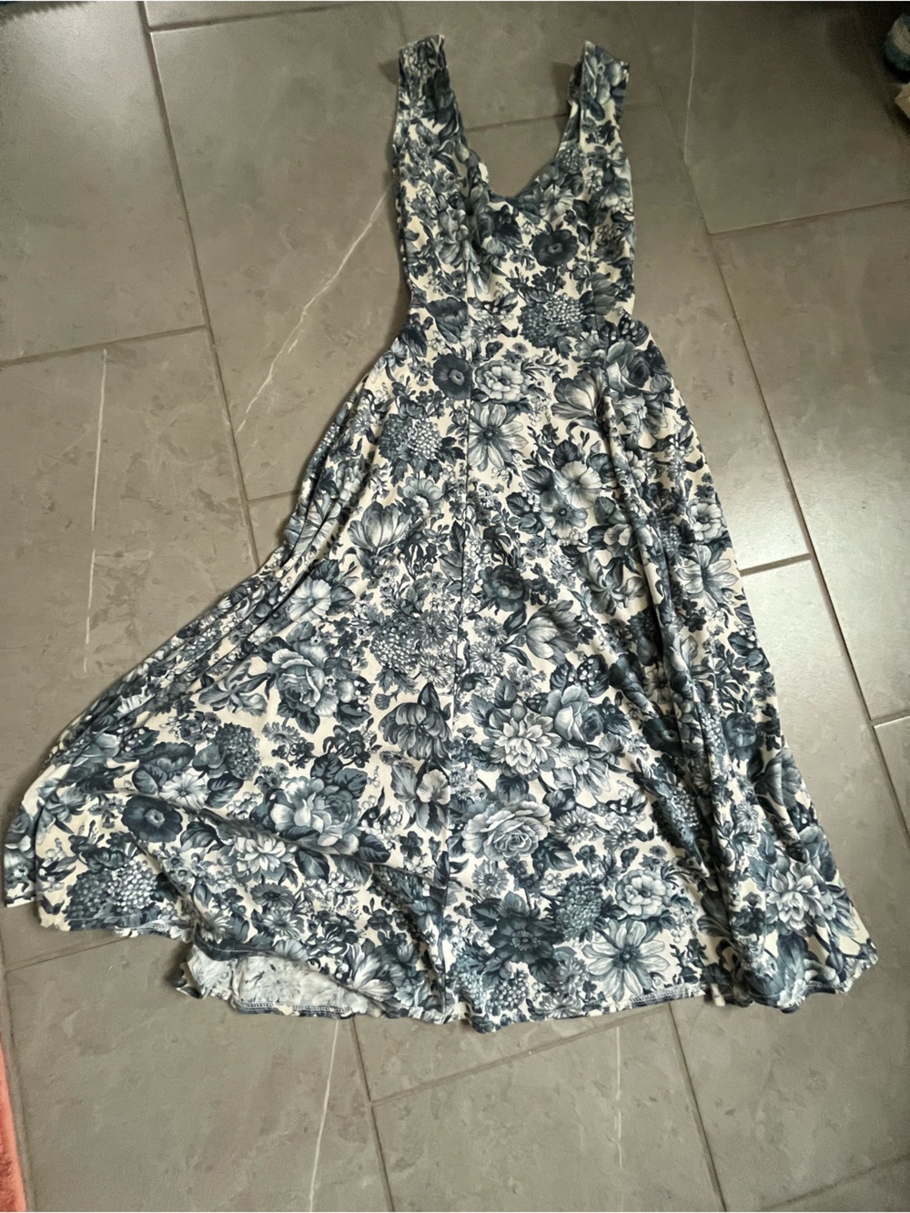 Vintage Floral A-line Dress in Navy and White